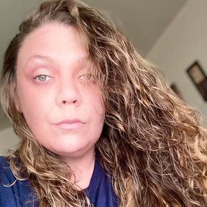 Meet your Posher, Stephenie